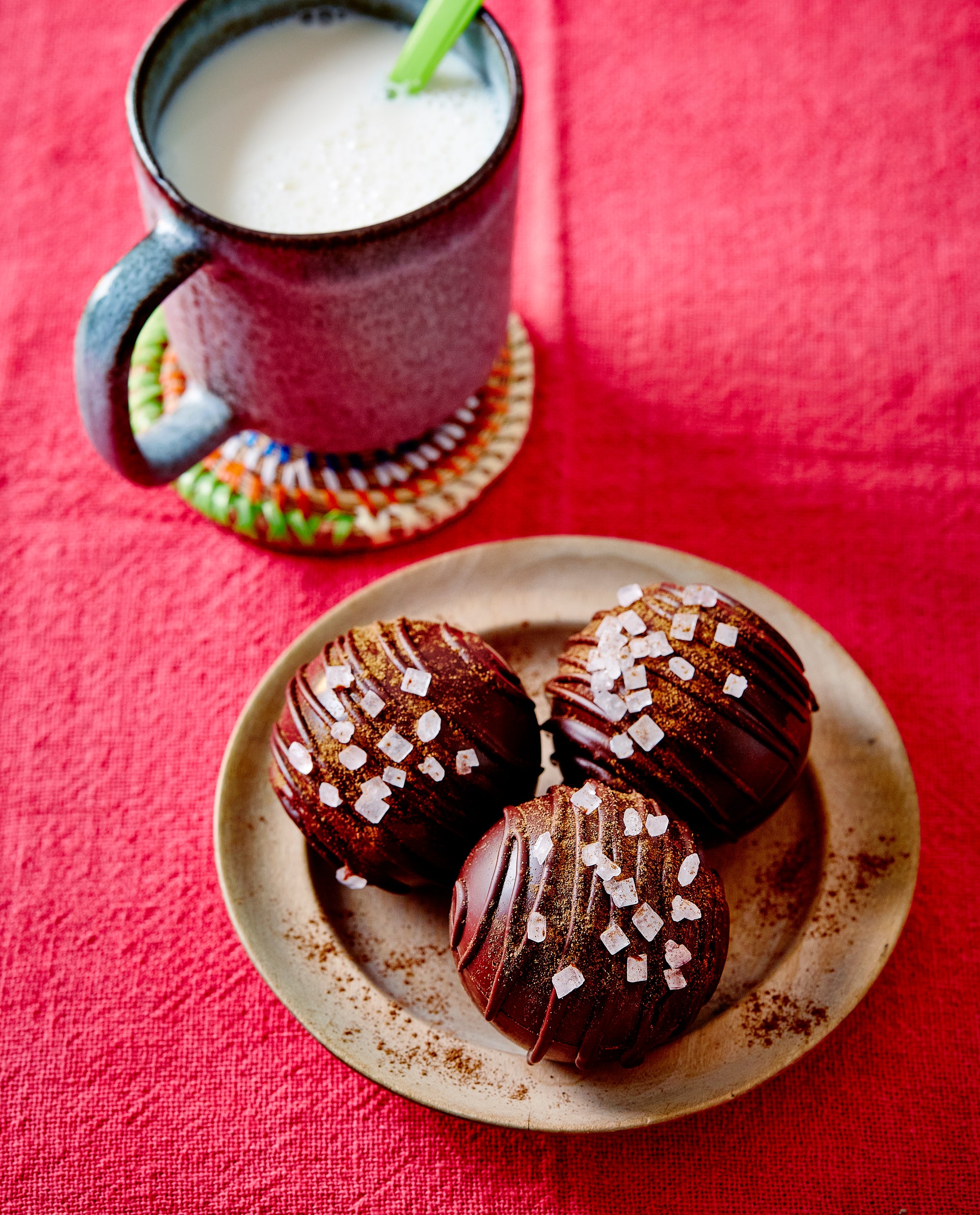 6 Cavity Cocoa Bomb Mold - Cocoa Bombs