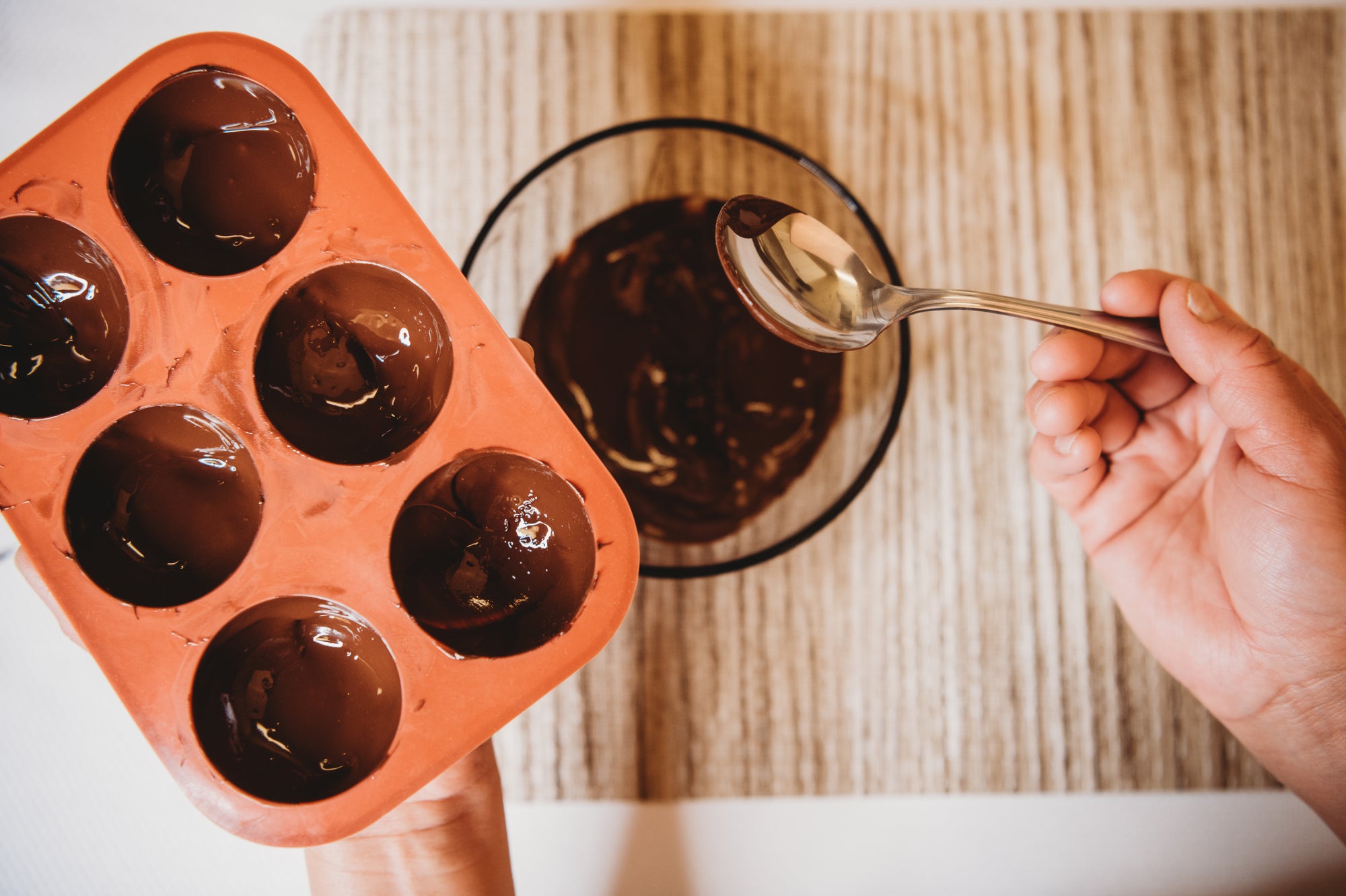 6 Cavity Cocoa Bomb Mold - Cocoa Bombs